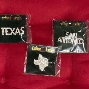 ⭐️HOST PICK⭐️New Texas Rhinestone Pins
